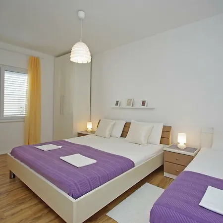 Apartment Strandhaus Dalmatien Iva